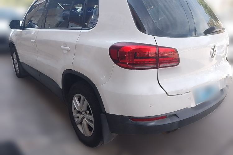 Used Volkswagen Tiguan 2015 1.8TSI Automatic Two-Wheel Drive Trend Edition Rear Left 45 Deg
