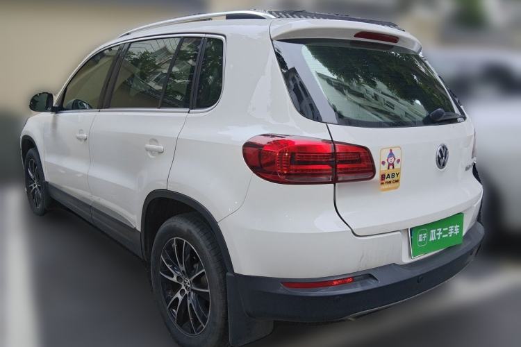 Used Volkswagen Tiguan 2015 1.8TSI Automatic Two-Wheel Drive Luxury Model Rear Left 45 Deg