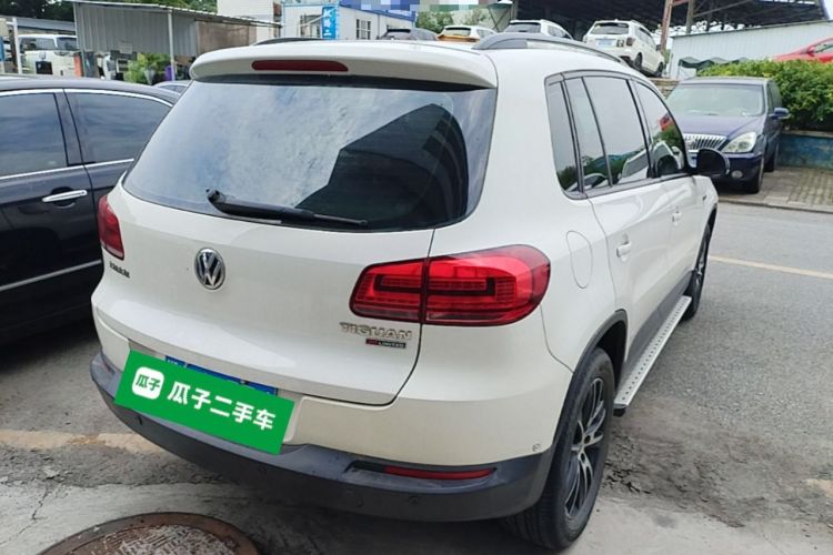 Used Volkswagen Tiguan 2015 1.8TSI Automatic Two-Wheel Drive Comfort Edition Rear Right 45 Deg