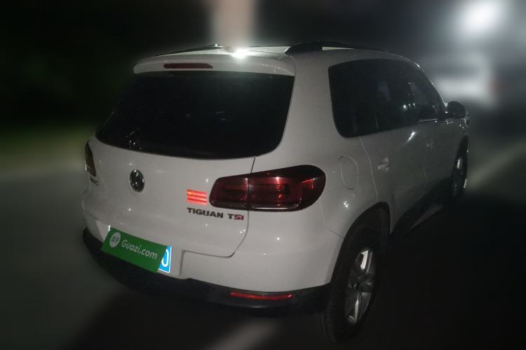 Used Volkswagen Tiguan 2015 1.8TSI Manual Two-Wheel Drive Fashion Edition Rear Right 45 Deg