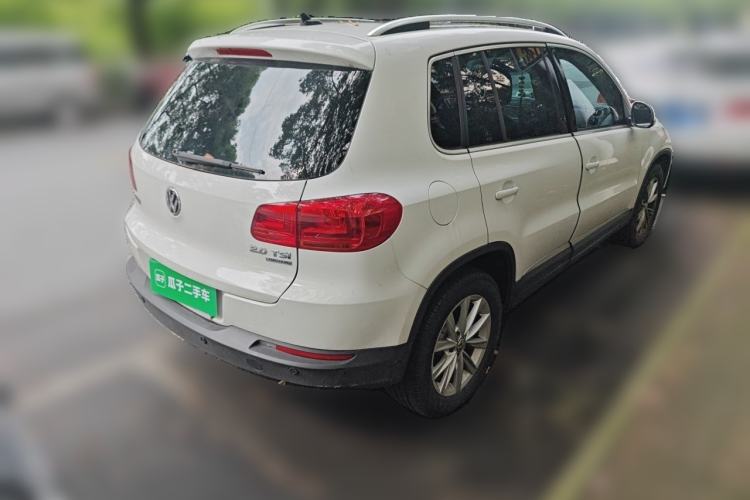 Used Volkswagen Tiguan 2015 2.0 TSI Comfort Edition Rear Right 45 Deg