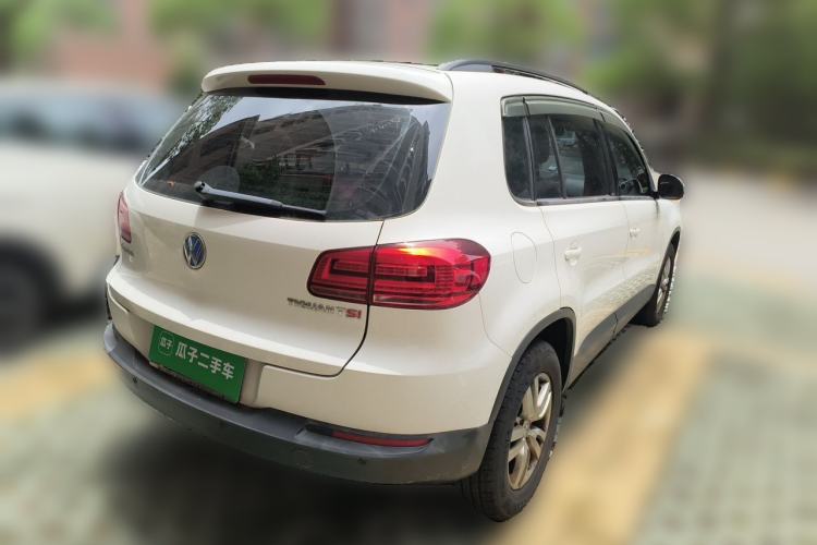 Used Volkswagen Tiguan 2015 1.8TSI Automatic Two-Wheel Drive Trend Edition Rear Right 45 Deg