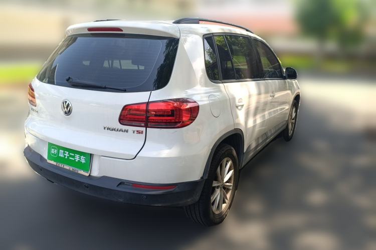 Used Volkswagen Tiguan 2015 1.8TSI Automatic Two-Wheel Drive Comfort Edition Rear Right 45 Deg