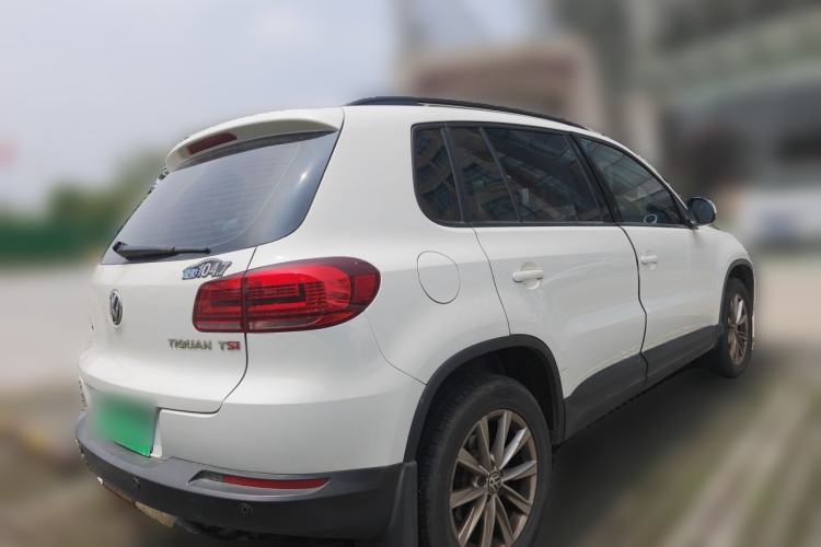 Used Volkswagen Tiguan 2015 1.8TSI Automatic Two-Wheel Drive Comfort Edition Rear Right 45 Deg