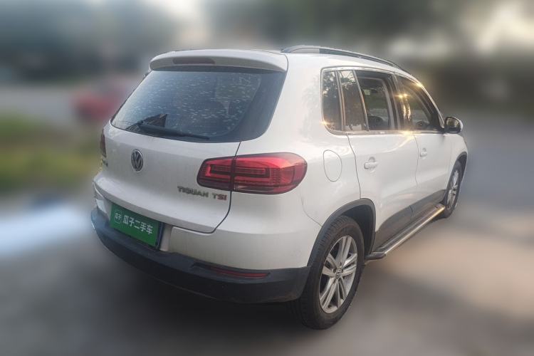Used Volkswagen Tiguan 2015 1.8TSI Automatic Two-Wheel Drive Trend Edition Rear Right 45 Deg