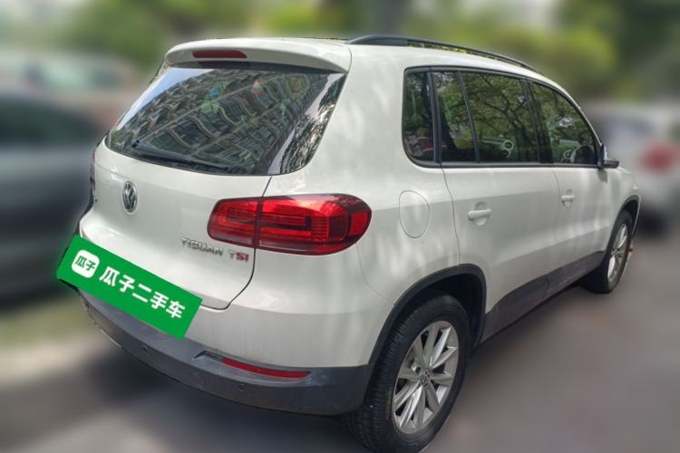 Used Volkswagen Tiguan 2015 1.8TSI Automatic Two-Wheel Drive Comfort Edition Rear Right 45 Deg