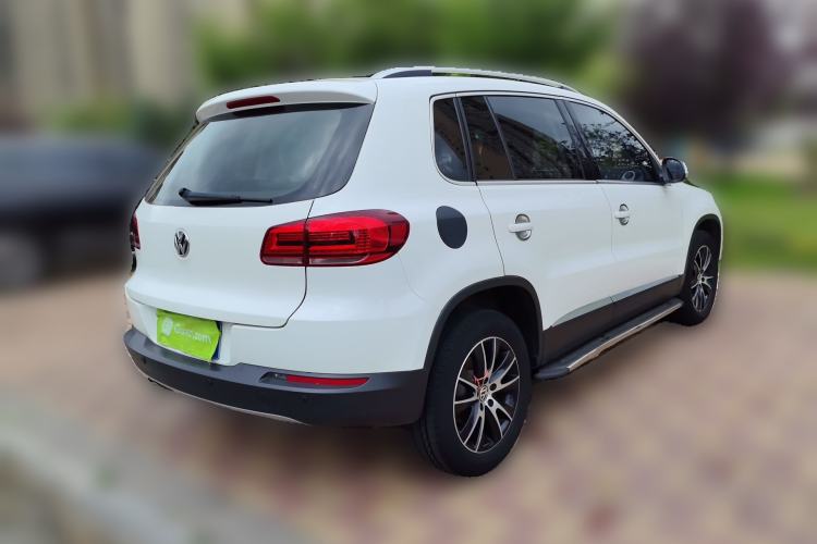 Used Volkswagen Tiguan 2015 1.8TSI Automatic Two-Wheel Drive Luxury Model Rear Right 45 Deg