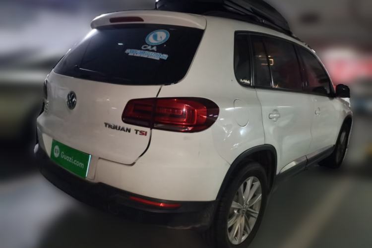 Used Volkswagen Tiguan 2015 1.8TSI Automatic Two-Wheel Drive Comfort Edition Rear Right 45 Deg