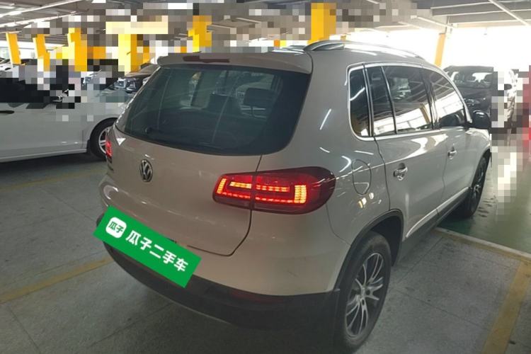 Used Volkswagen Tiguan 2015 1.8TSI Automatic Two-Wheel Drive Luxury Model Rear Right 45 Deg