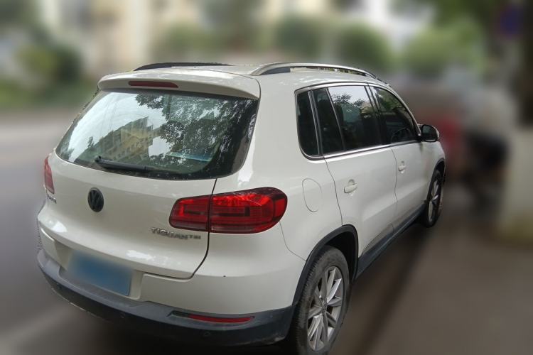 Used Volkswagen Tiguan 2015 1.8TSI Automatic Two-Wheel Drive Comfort Edition Rear Right 45 Deg