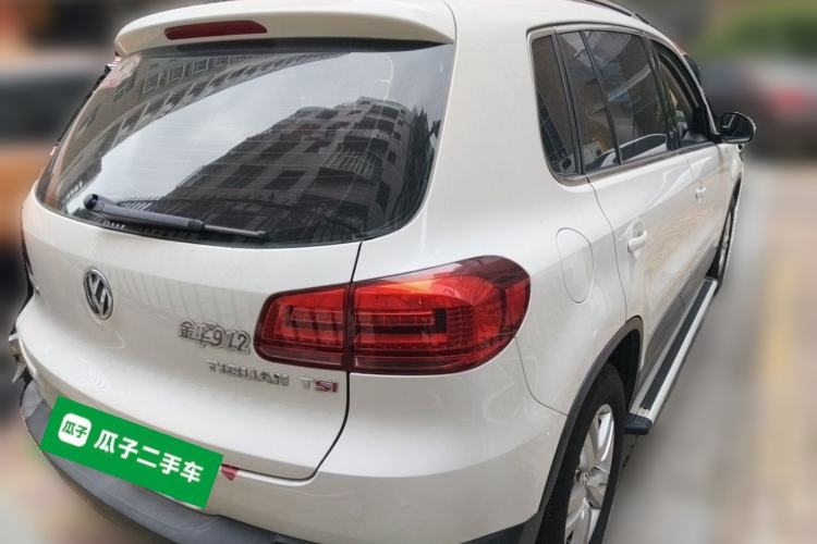 Used Volkswagen Tiguan 2015 1.8TSI Automatic Two-Wheel Drive Trend Edition Rear Right 45 Deg