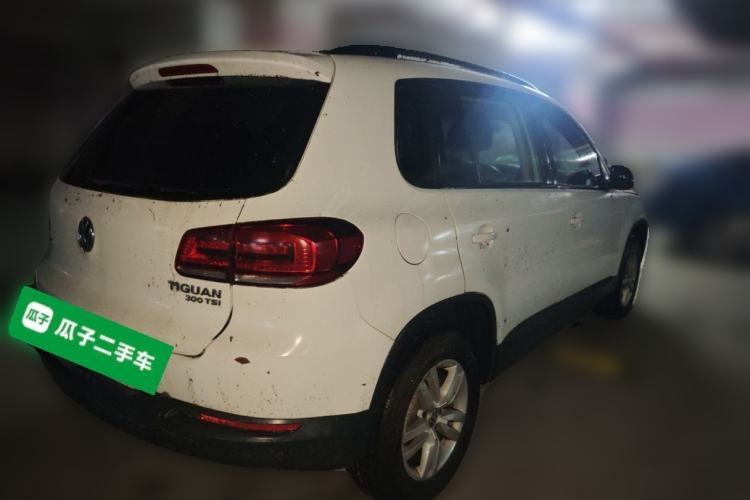 Used Volkswagen Tiguan 2015 1.8TSI Automatic Two-Wheel Drive Trend Edition Rear Right 45 Deg