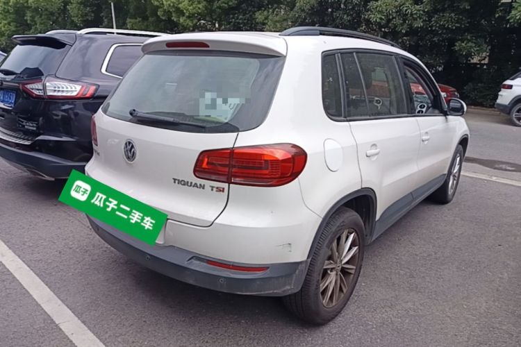 Used Volkswagen Tiguan 2015 1.8TSI Automatic Two-Wheel Drive Comfort Edition Rear Right 45 Deg
