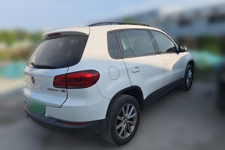 Used Volkswagen Tiguan 2015 1.8TSI Automatic Two-Wheel Drive Comfort Edition Rear Right 45 Deg