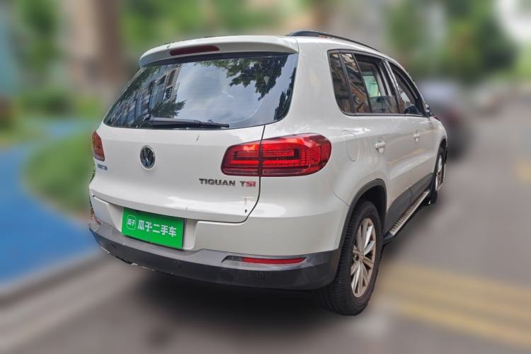 Used Volkswagen Tiguan 2015 1.8TSI Automatic Two-Wheel Drive Comfort Edition Rear Right 45 Deg