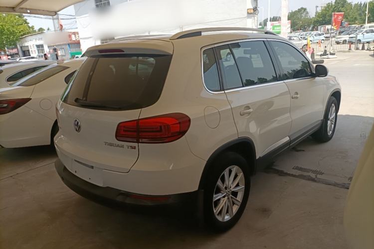 Used Volkswagen Tiguan 2015 1.8TSI Automatic Two-Wheel Drive Comfort Edition Rear Right 45 Deg