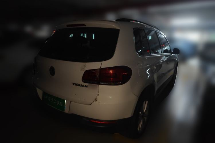 Used Volkswagen Tiguan 2015 1.8TSI Automatic Two-Wheel Drive Comfort Edition Rear Right 45 Deg