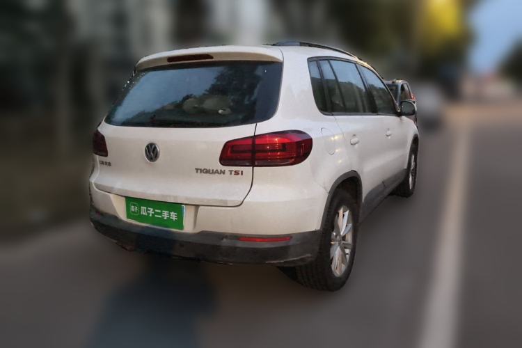 Used Volkswagen Tiguan 2015 1.8TSI Automatic Two-Wheel Drive Comfort Edition Rear Right 45 Deg