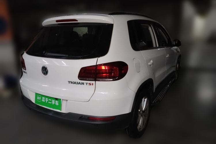 Used Volkswagen Tiguan 2015 1.8TSI Automatic Two-Wheel Drive Comfort Edition Rear Right 45 Deg