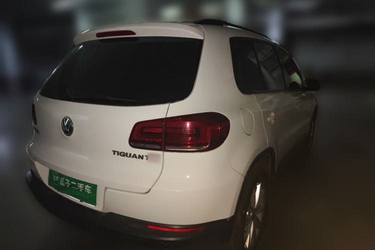 Used Volkswagen Tiguan 2015 1.8TSI Automatic Two-Wheel Drive Comfort Edition Rear Right 45 Deg