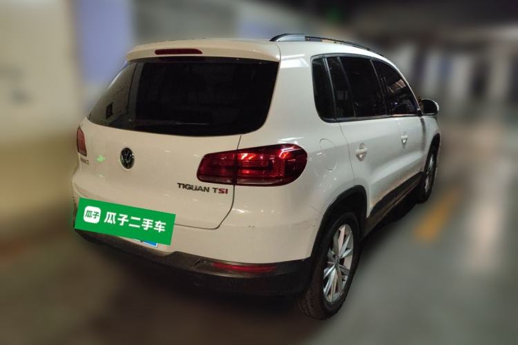 Used Volkswagen Tiguan 2015 1.8TSI Automatic Two-Wheel Drive Comfort Edition Rear Right 45 Deg