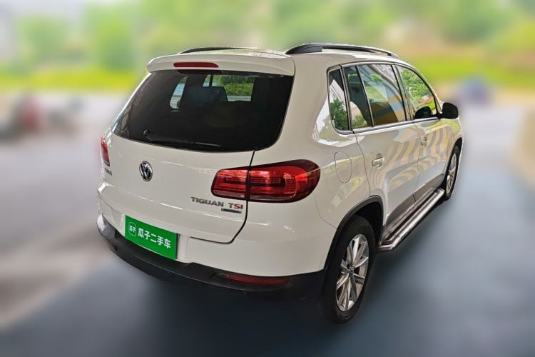Used Volkswagen Tiguan 2015 1.8TSI Automatic All-Wheel Drive Style Vision Edition Rear Right 45 Deg