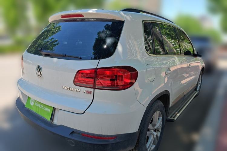 Used Volkswagen Tiguan 2015 1.8TSI Automatic Two-Wheel Drive Trend Edition Rear Right 45 Deg