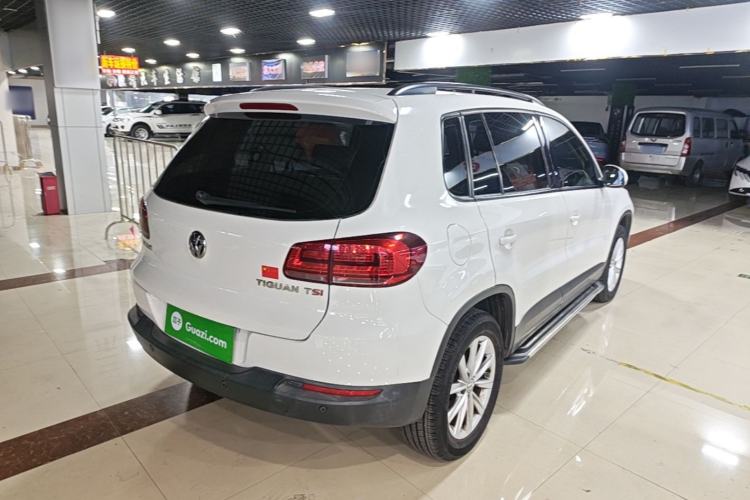Used Volkswagen Tiguan 2015 1.8TSI Automatic Two-Wheel Drive Comfort Edition Rear Right 45 Deg