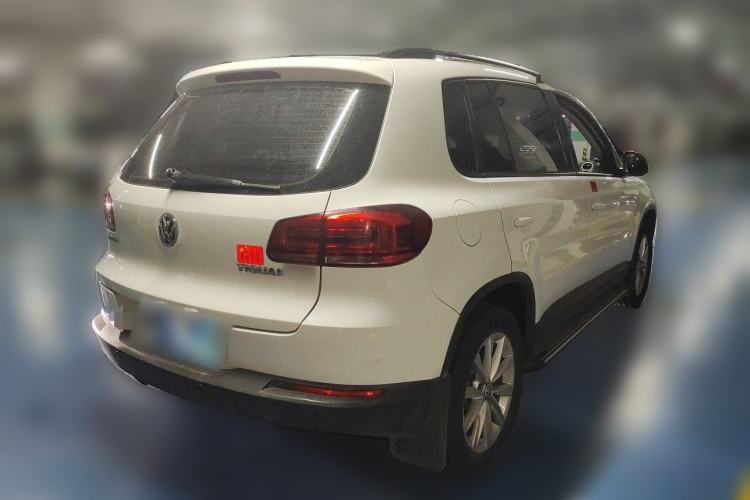 Used Volkswagen Tiguan 2015 1.8TSI Automatic Two-Wheel Drive Comfort Edition Rear Right 45 Deg