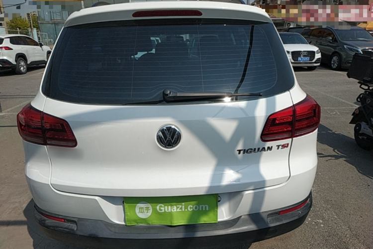 Used Volkswagen Tiguan 2015 1.8TSI Automatic Two-Wheel Drive Trend Edition Rear