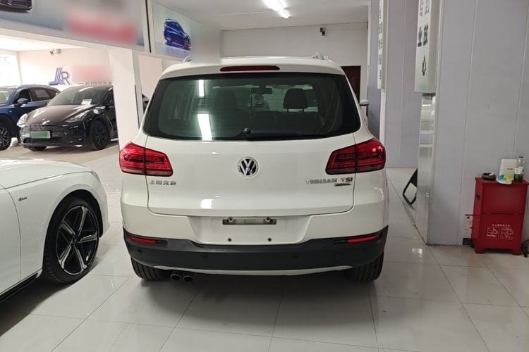 Used Volkswagen Tiguan 2015 1.8TSI Automatic All-Wheel-Drive Luxury Model Rear