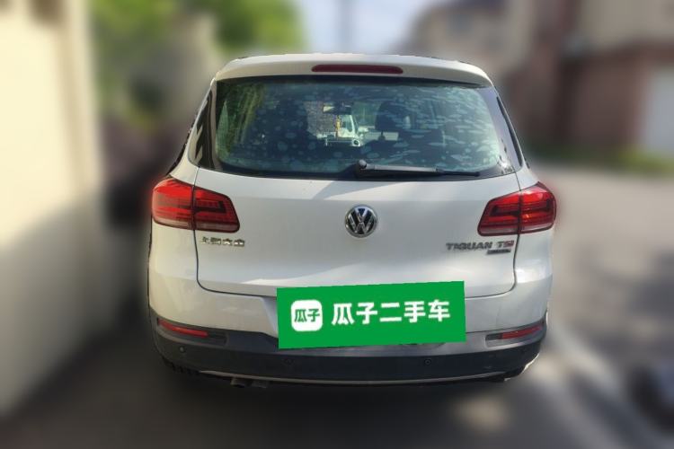 Used Volkswagen Tiguan 2015 1.8TSI Automatic All-Wheel-Drive Luxury Model Rear