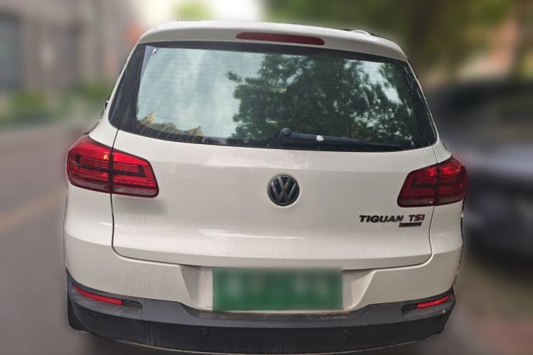 Used Volkswagen Tiguan 2015 1.8TSI Automatic All-Wheel-Drive Luxury Model Rear