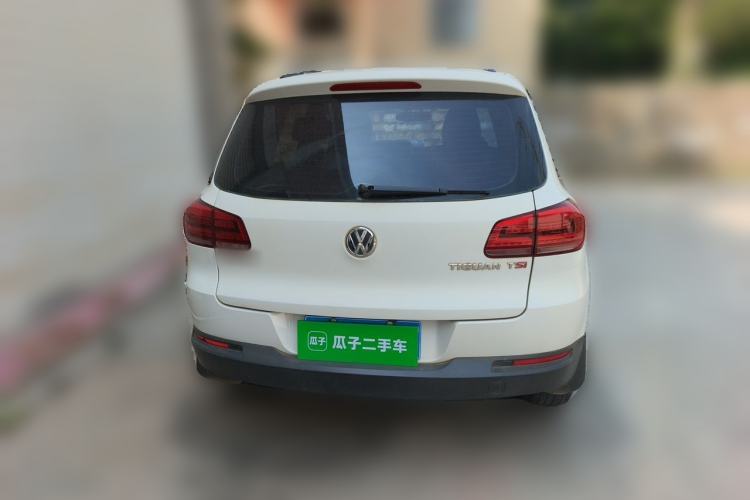Used Volkswagen Tiguan 2015 1.8TSI Automatic Two-Wheel Drive Trend Edition Rear