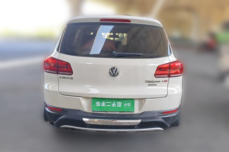 Used Volkswagen Tiguan 2015 1.8TSI Automatic All-Wheel-Drive Luxury Model Rear