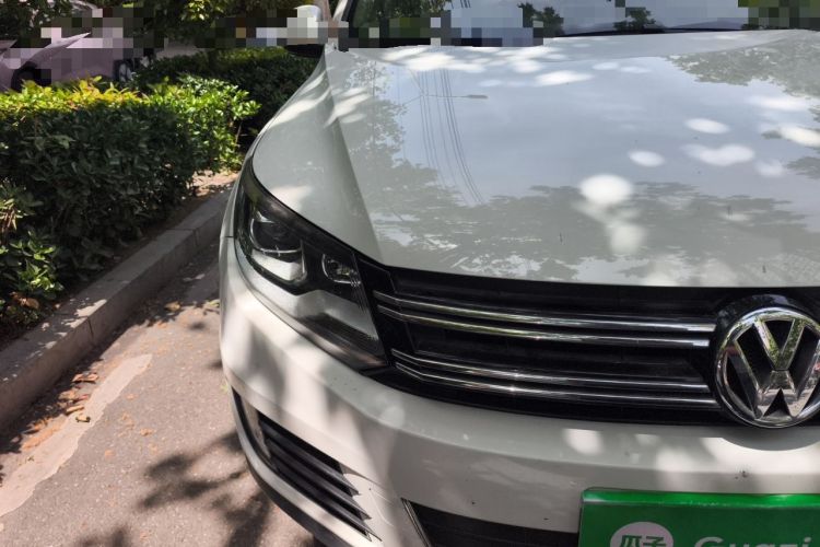Used Volkswagen Tiguan 2015 1.8TSI Automatic Two-Wheel Drive Luxury Model Right Front Headlight