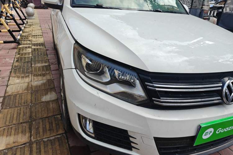 Used Volkswagen Tiguan 2015 1.8TSI Automatic Two-Wheel Drive Trend Edition Right Front Headlight