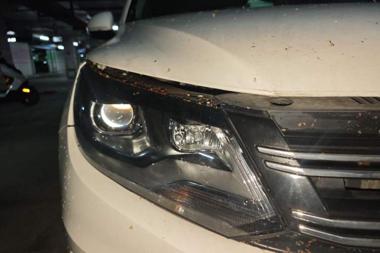Used Volkswagen Tiguan 2015 1.8TSI Automatic Two-Wheel Drive Trend Edition Right Front Headlight
