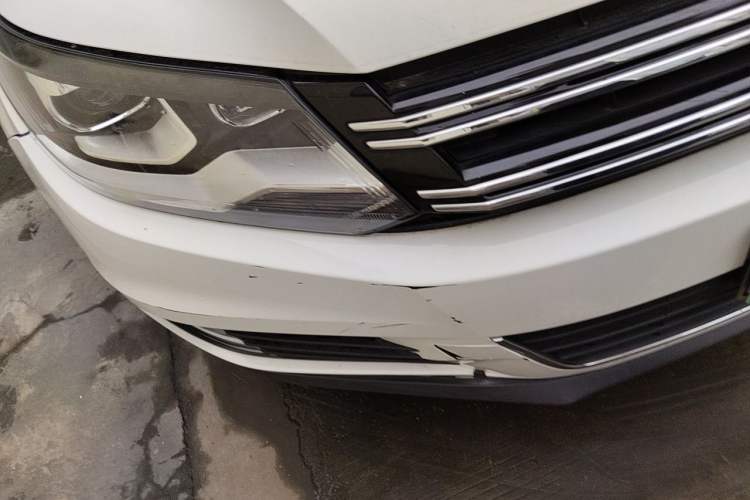 Used Volkswagen Tiguan 2015 1.8TSI Automatic Two-Wheel Drive Luxury Model Right Front Headlight
