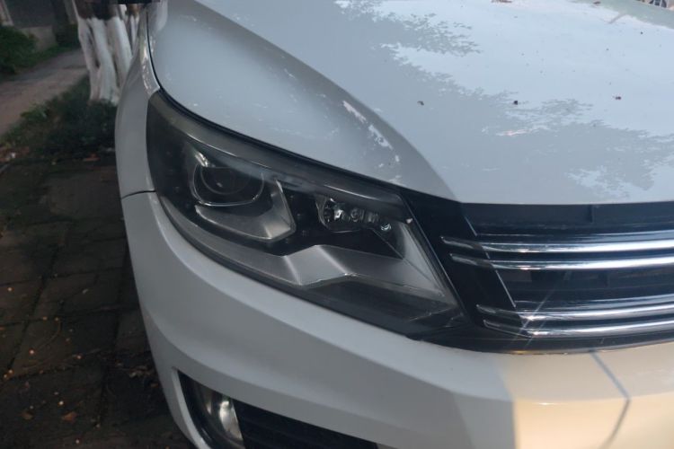 Used Volkswagen Tiguan 2015 1.8TSI Automatic Two-Wheel Drive Luxury Model Right Front Headlight