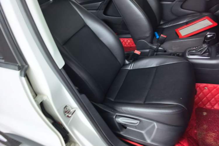 Used Volkswagen Tiguan 2015 1.8TSI Automatic Two-Wheel Drive Trend Edition Right Front Seat