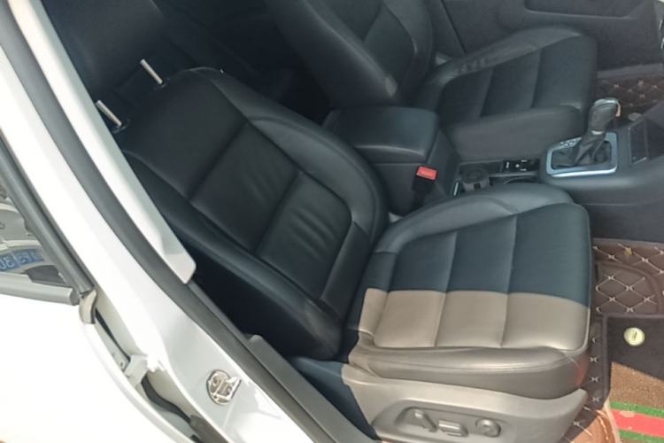 Used Volkswagen Tiguan 2015 1.8TSI Automatic Two-Wheel Drive Comfort Edition Right Front Seat