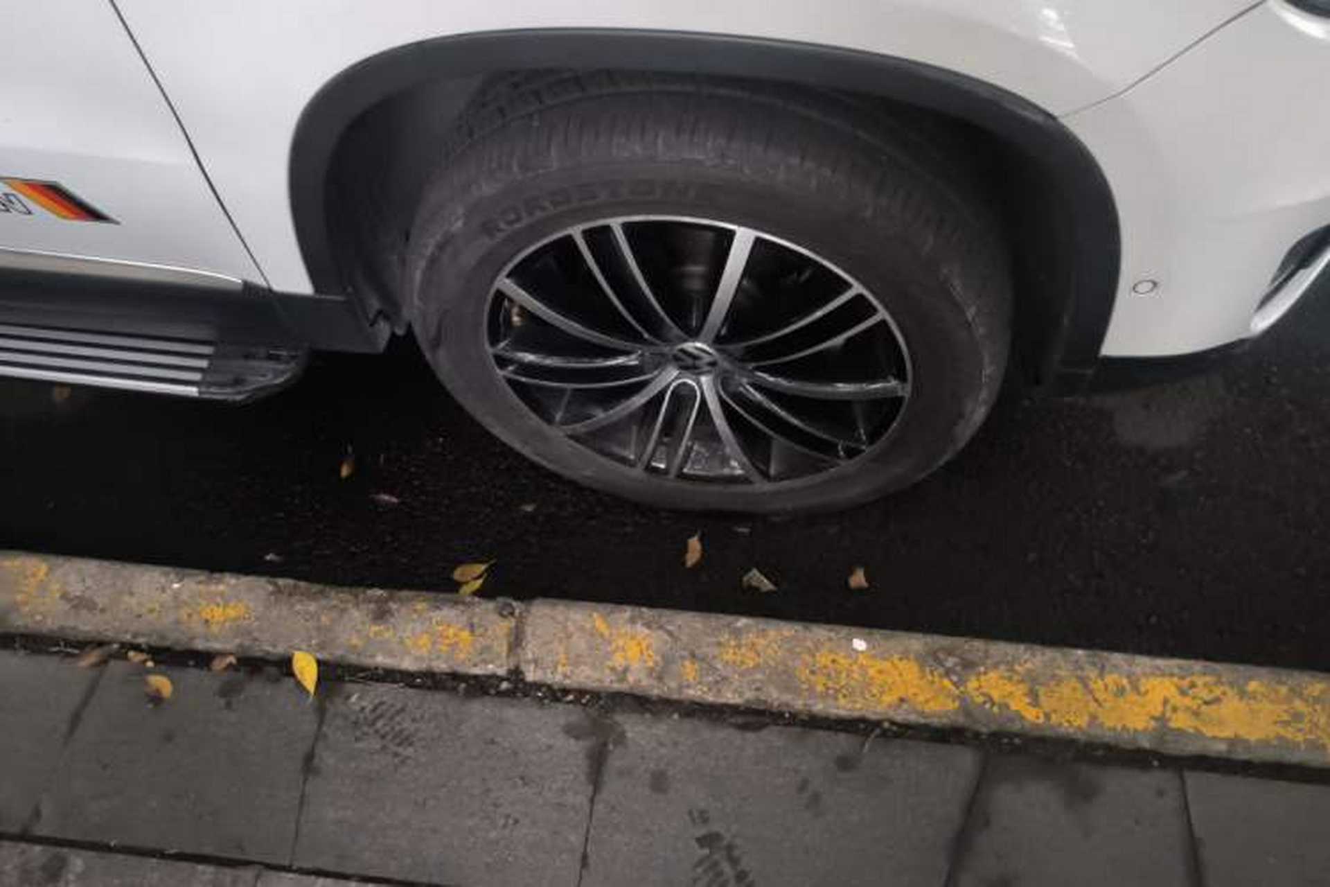 Used Volkswagen Tiguan 2015 2.0 TSI Automatic All-Wheel Drive Flagship Edition Right Front Wheel Hub