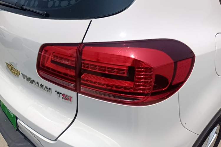 Used Volkswagen Tiguan 2015 1.8TSI Automatic Two-Wheel Drive Comfort Edition Right Rear Taillight