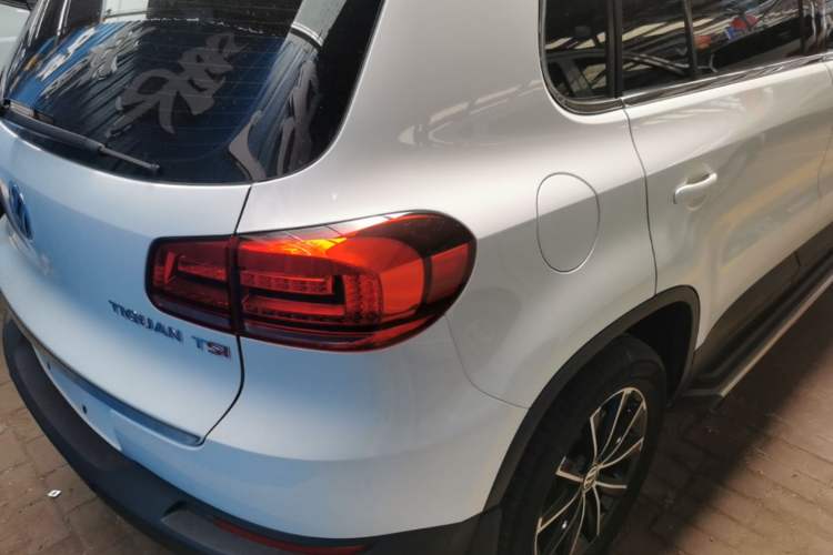 Used Volkswagen Tiguan 2015 1.8TSI Automatic Two-Wheel Drive Comfort Edition Right Rear Taillight