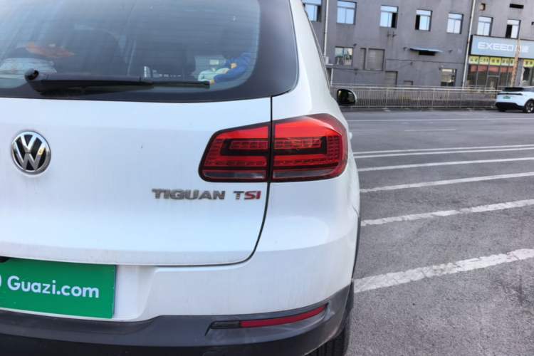 Used Volkswagen Tiguan 2015 1.8TSI Automatic Two-Wheel Drive Trend Edition Right Rear Taillight