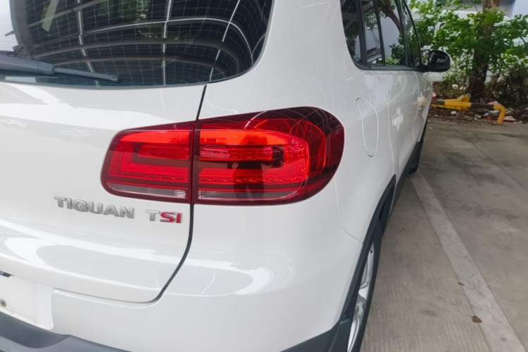 Used Volkswagen Tiguan 2015 1.8TSI Automatic Two-Wheel Drive Trend Edition Right Rear Taillight