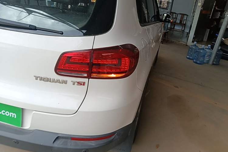 Used Volkswagen Tiguan 2015 1.8TSI Automatic Two-Wheel Drive Comfort Edition Right Rear Taillight