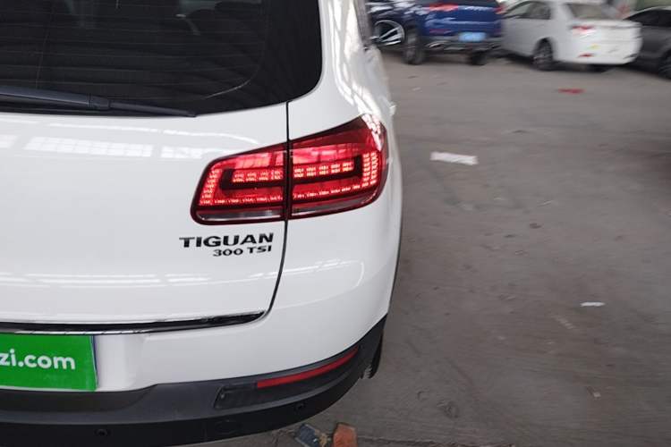 Used Volkswagen Tiguan 2015 1.8TSI Automatic Two-Wheel Drive Luxury Model Right Rear Taillight