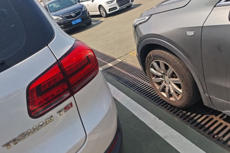 Used Volkswagen Tiguan 2015 1.8TSI Automatic Two-Wheel Drive Comfort Edition Right Rear Taillight